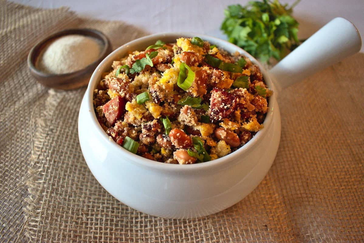 Porção De Feijão Tropeiro 